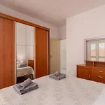 Apartment Mrvica Trogir